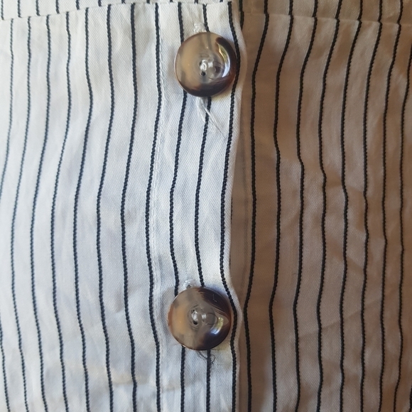 AngelEye London Cassie Cold Shoulder Button Down Dress - Picture 10 of 15